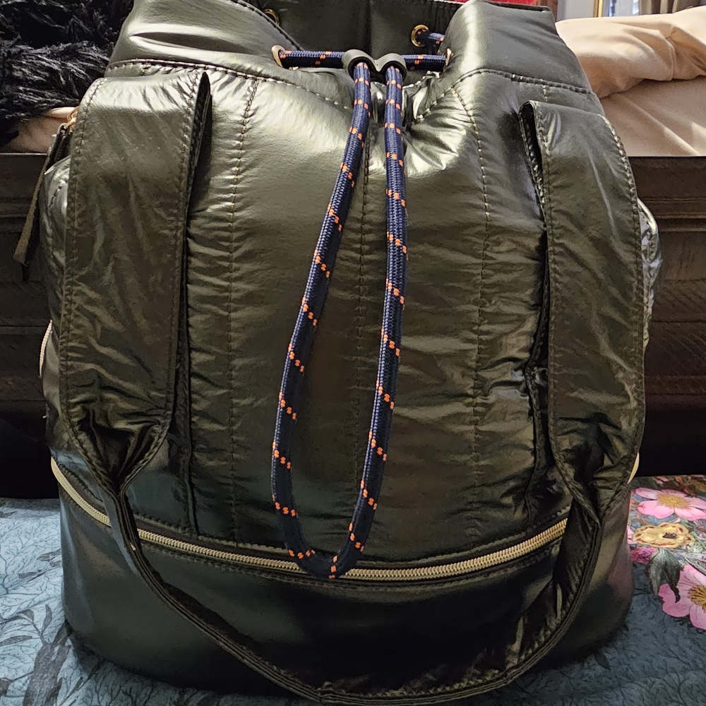 Stella & Dot Olive Backpack with Blue Accents